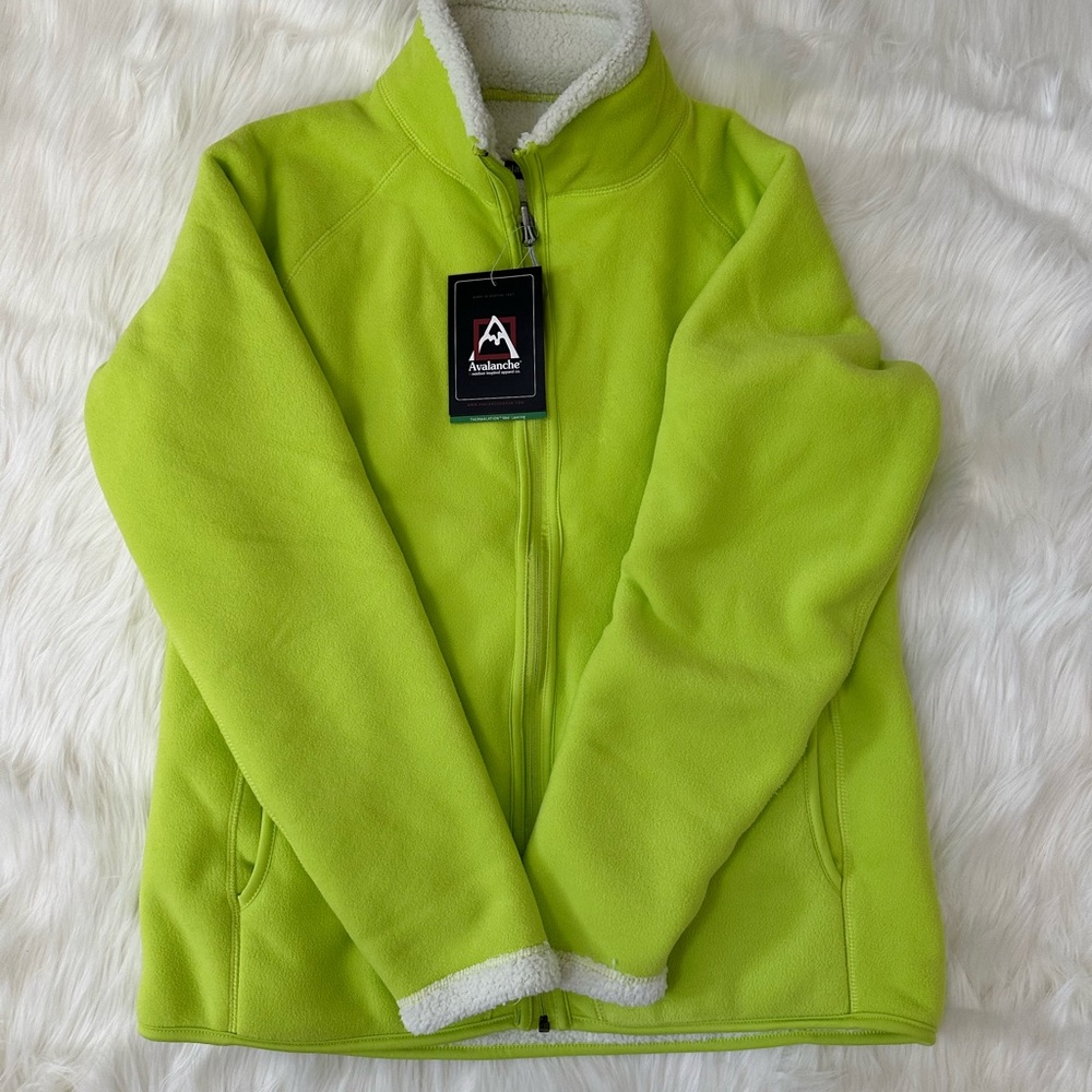 NWT Avalanche Reversible Jacket